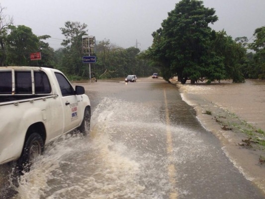 Tela está en alerta roja por fuertes lluvias&nbsp;&nbsp;
